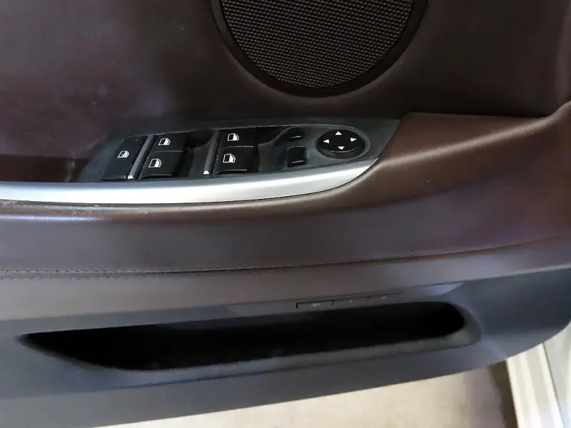 BMW 5-Series Gran Turismo