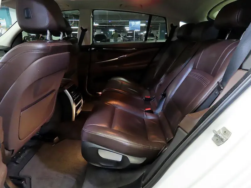 BMW 5-Series Gran Turismo