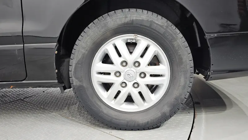 Hyundai Grand Starex