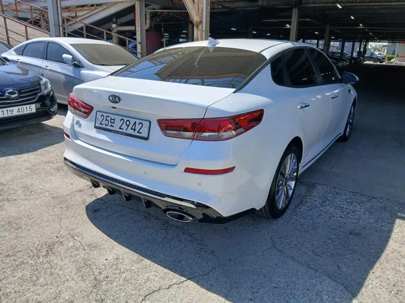 Kia K5