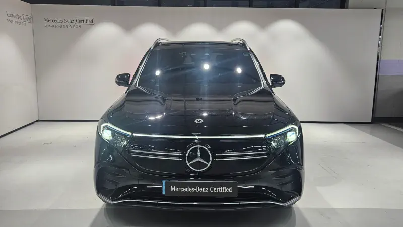 Mercedes-Benz EQB