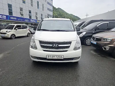 Hyundai Grand Starex
