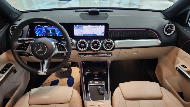 Mercedes-Benz EQB
