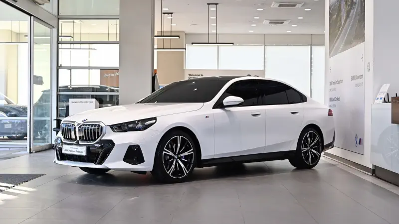 BMW 5-Series