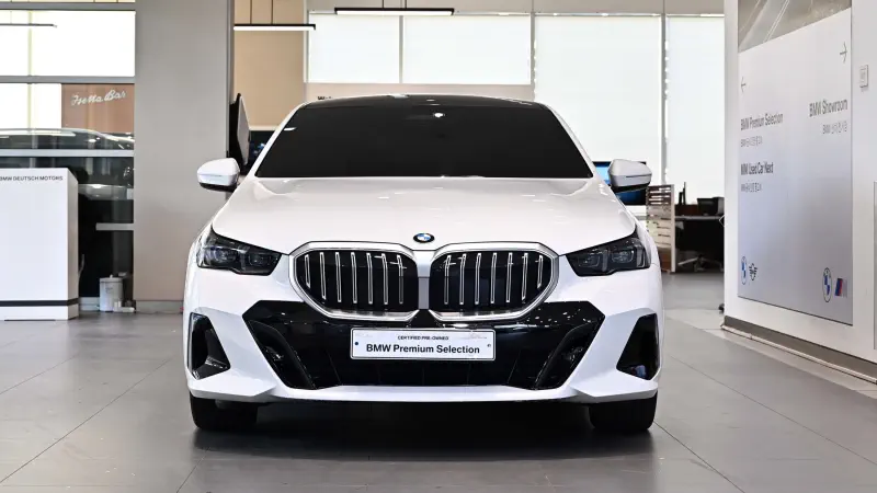 BMW 5-Series