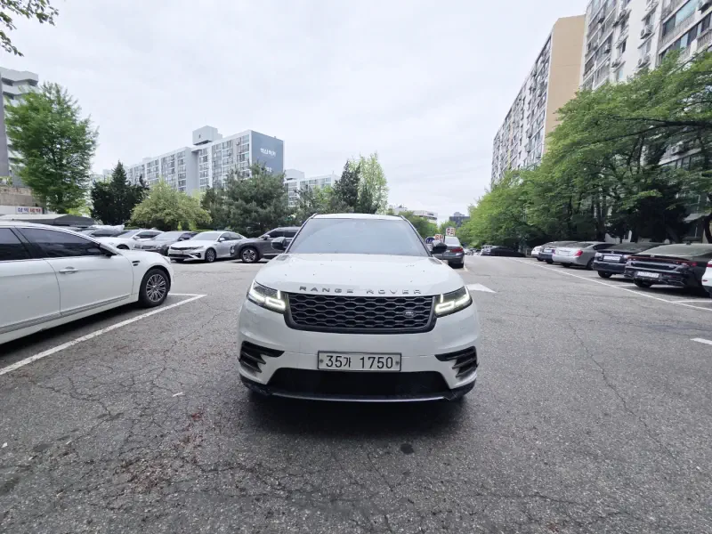 Land Rover Range Rover Velar
