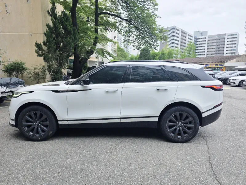 Land Rover Range Rover Velar