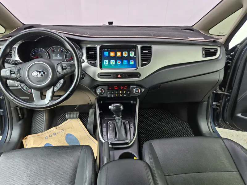 Kia Carens