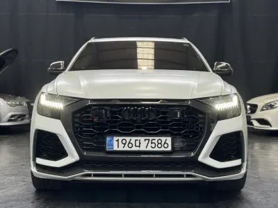 Audi RS Q8