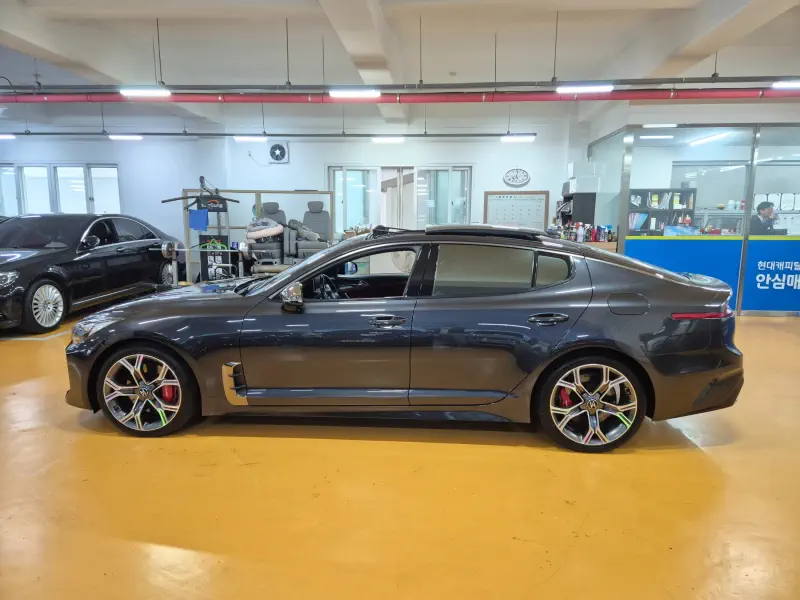 Kia Stinger