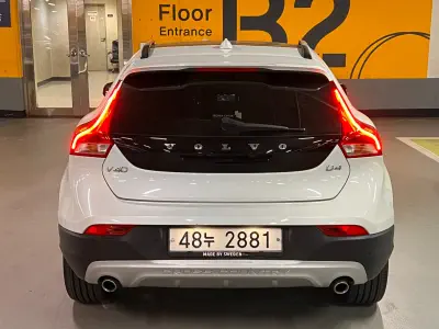 Volvo V40
