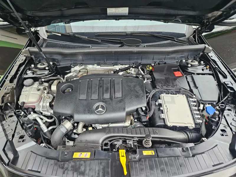 Mercedes-Benz GLB-Class