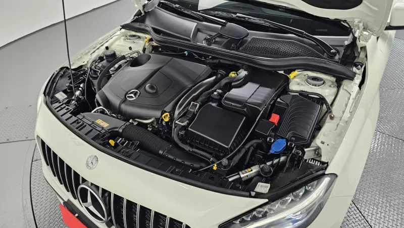 Mercedes-Benz GLA-Class