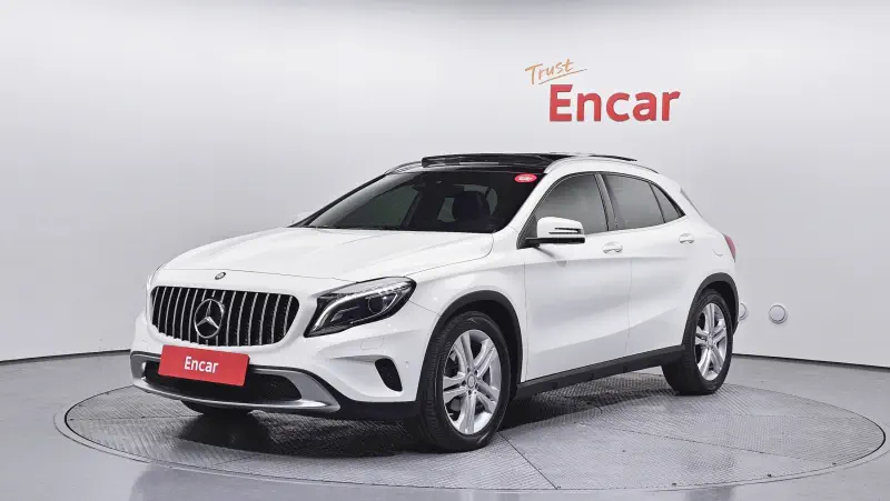 Mercedes-Benz GLA-Class