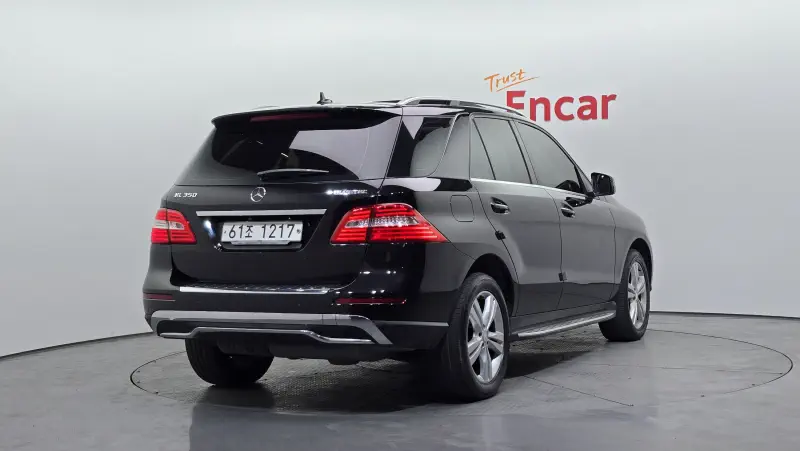 Mercedes-Benz M-class