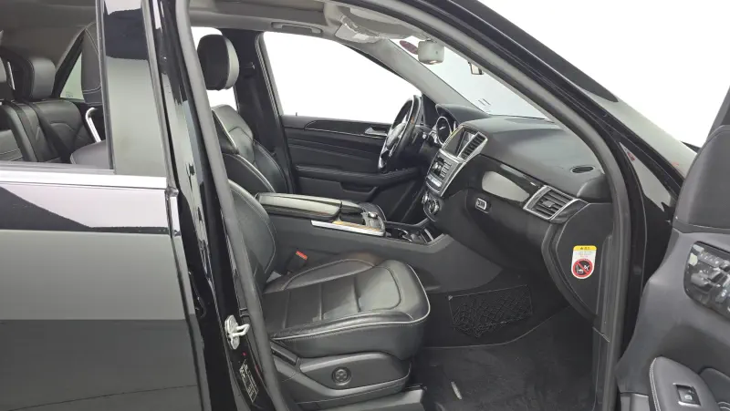 Mercedes-Benz M-class