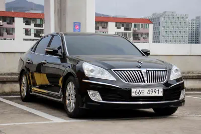 Hyundai Equus