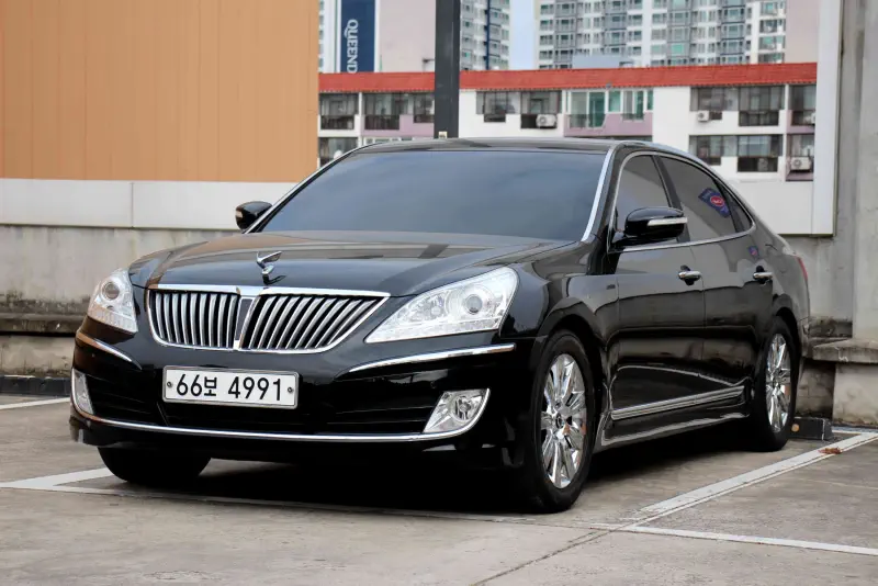 Hyundai Equus