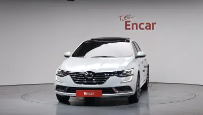 Renault SM6