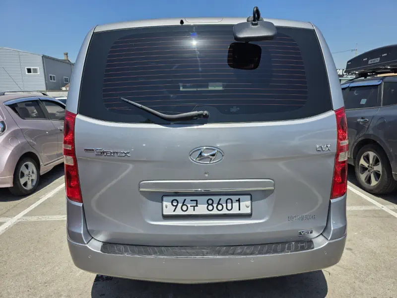 Hyundai Grand Starex
