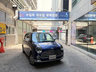 Daihatsu Mira Gino