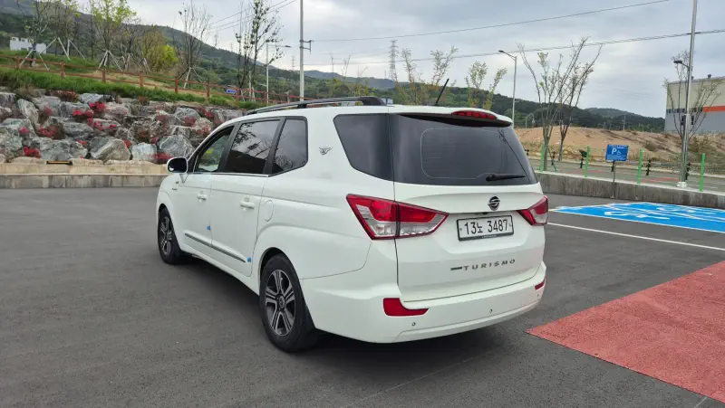 SsangYong Korando Turismo