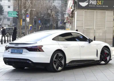 Audi RS e-tron GT