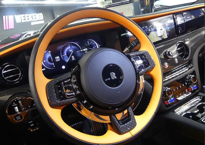 Rolls-Royce GHOST