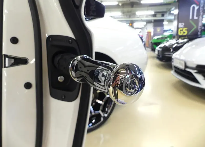 Rolls-Royce GHOST