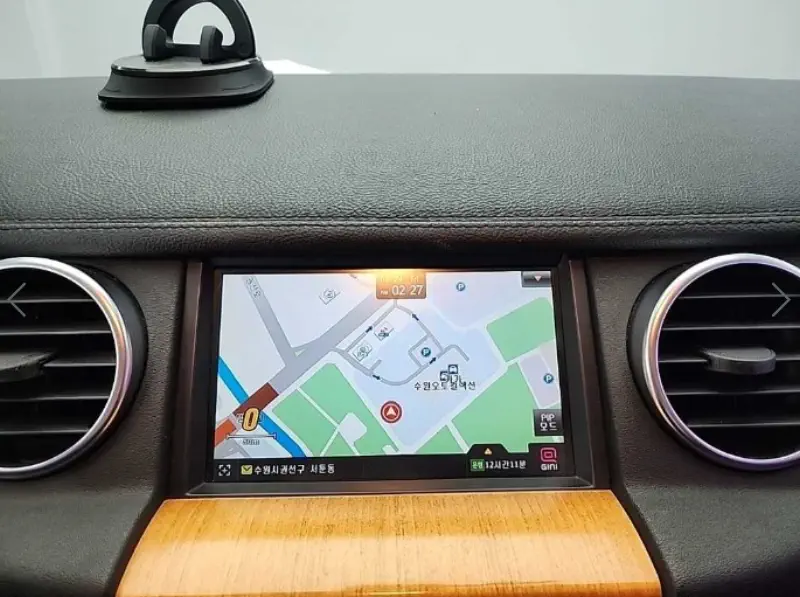 Land Rover DISCOVERY