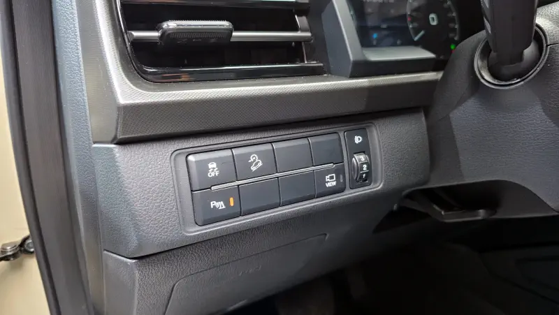 SsangYong Rexton Sports Khan
