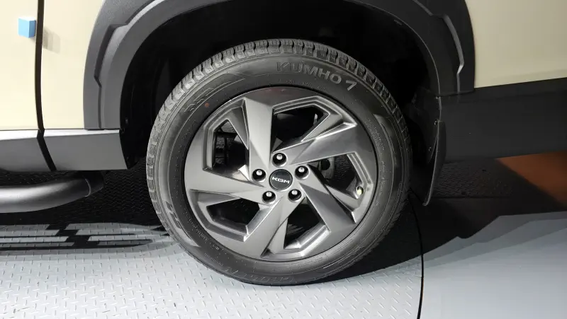 SsangYong Rexton Sports Khan