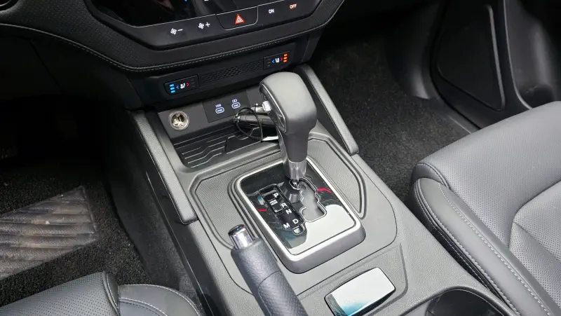 SsangYong Rexton Sports Khan