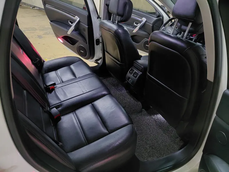 Renault SM7