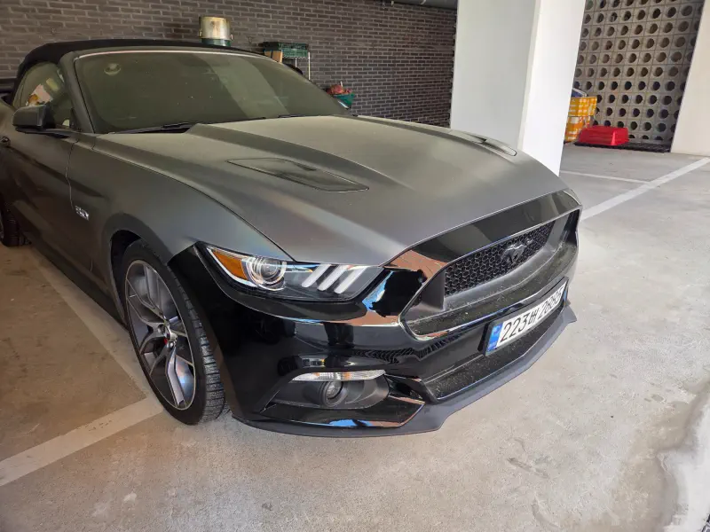 Ford MUSTANG