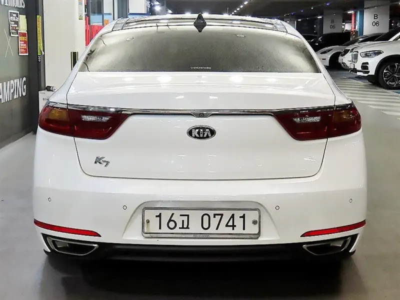 Kia K7