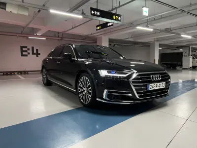 Audi A8