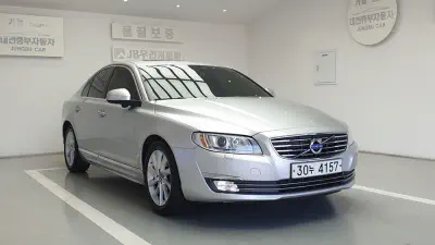 Volvo S80