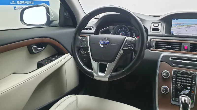 Volvo S80