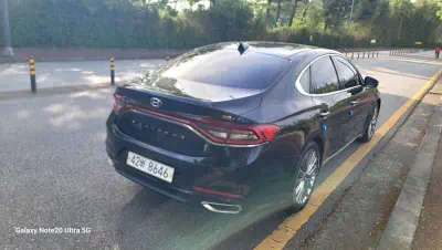 Hyundai Grandeur
