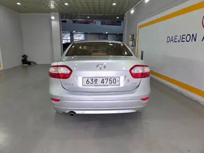 Renault SM3