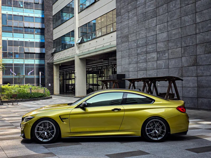 BMW M4