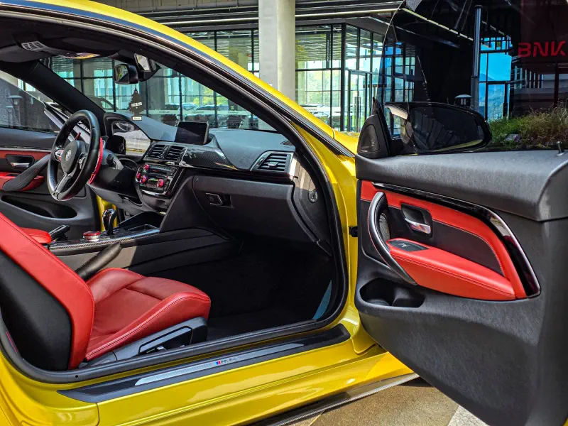 BMW M4