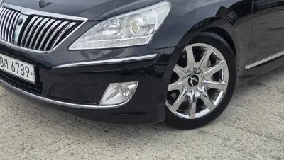 Hyundai Equus