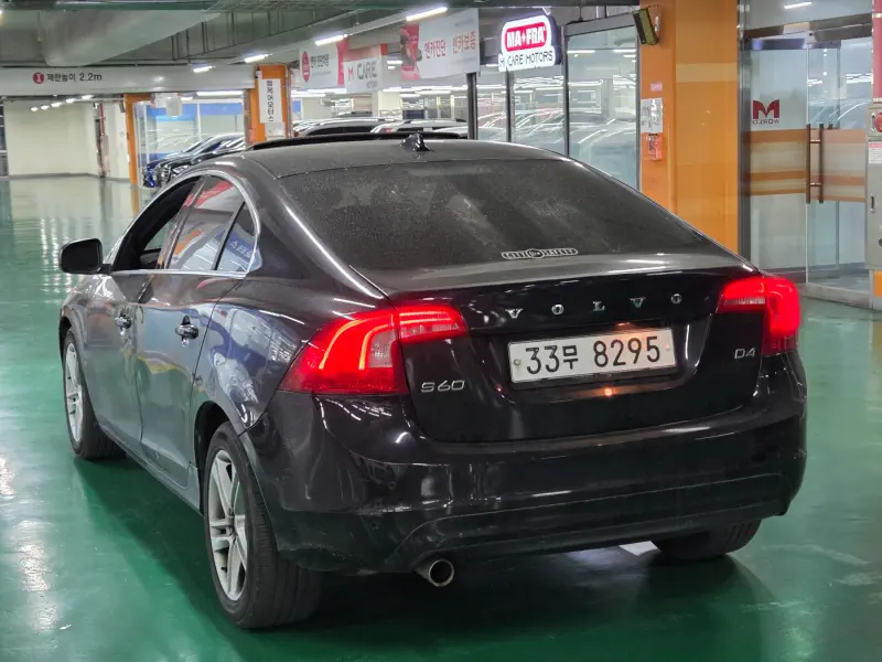 Volvo S60