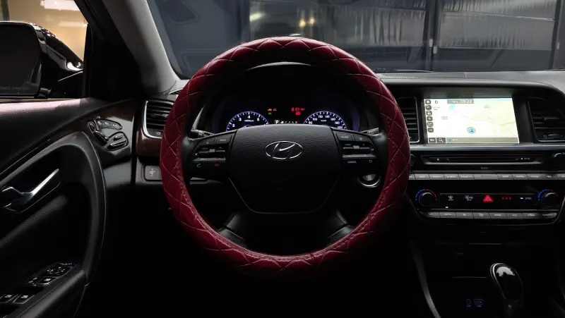 Hyundai Aslan