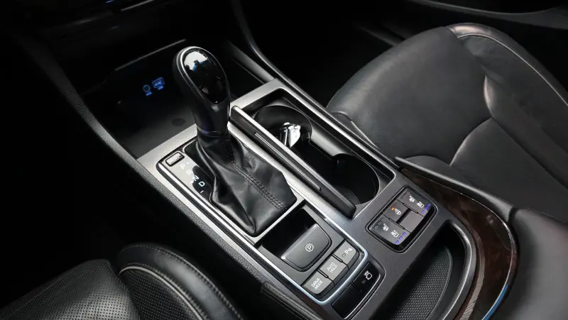 Hyundai Aslan