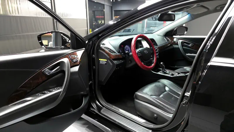 Hyundai Aslan