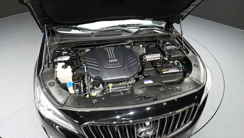 Hyundai Aslan