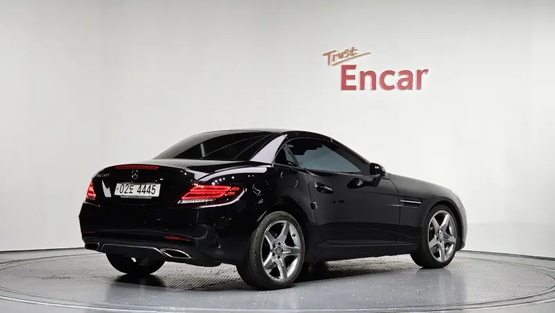 Mercedes-Benz SLC-Class